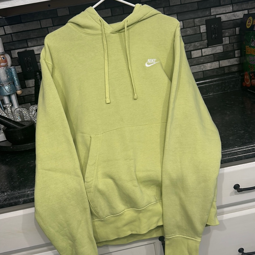 Nike sweatshirt